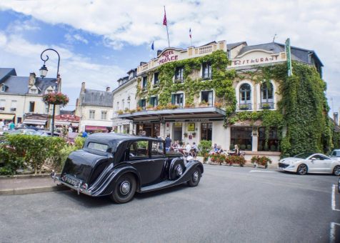 Logis Hotel De France, La Chartre-sur-le-Loir Photo